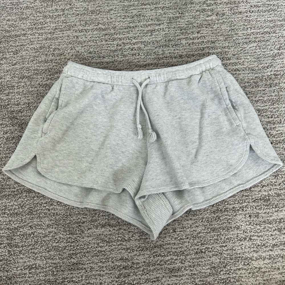 Brandy Melville Summer Thermal shorts